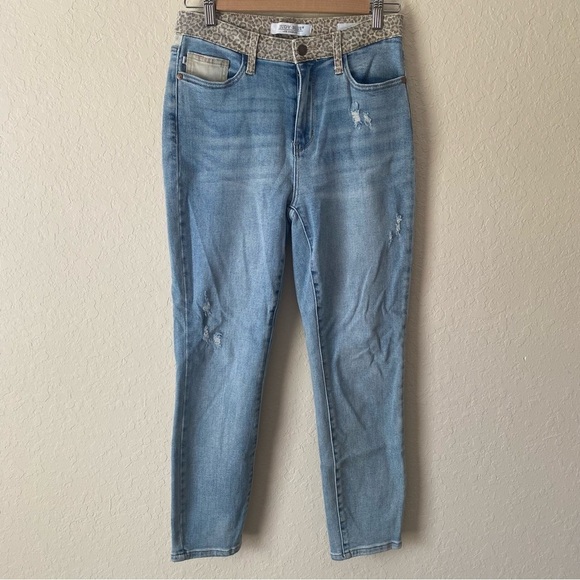 Judy Blue | Women's Cheetah Camo Block High Rise Slim Fit Jeans Size 27 - Picture 4 of 9